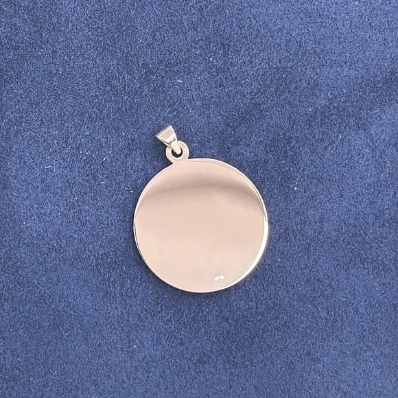 Francis of Assisi Medal Sterling Silver 26mm - Picture 3 of 3